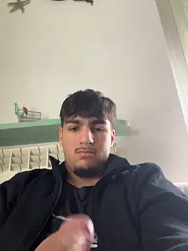 Snapshot of Lorenzo1511 chatting on October 13, 10:21 am Lorenzo1511 online show from October 13, 10:21 am