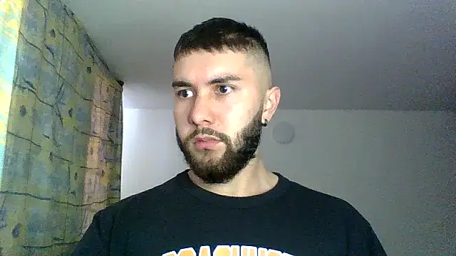 Snapshot of Diicaprio69 chatting on September 30, 6:44 pm Diicaprio69 online show from September 30, 6:44 pm