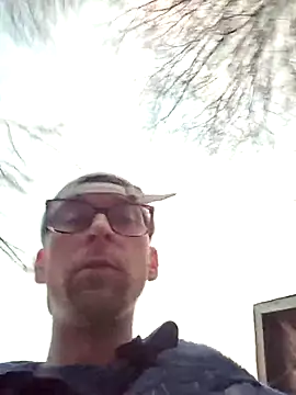 mresquared online show from February 20, 11:49 pm