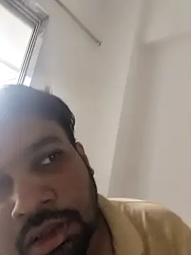 vinay smalldick online show from June 7, 9:38 am