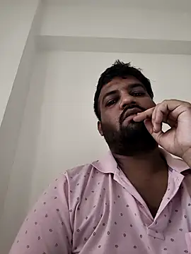 vinay smalldick online show from April 23, 12:29 pm