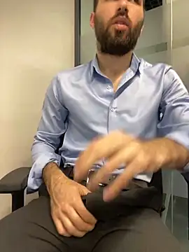 Snapshot of speddy34 chatting on September 23, 2:16 pm speddy34 online show from September 23, 2:16 pm