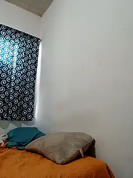 Jovenlechoso2044 online show from October 14, 4:47 pm