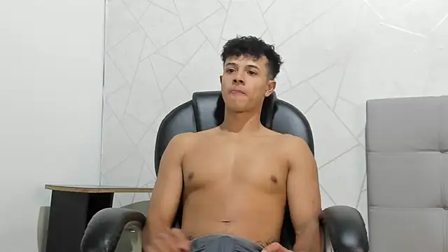 Alex Colton7 online show from November 27, 3:43 am