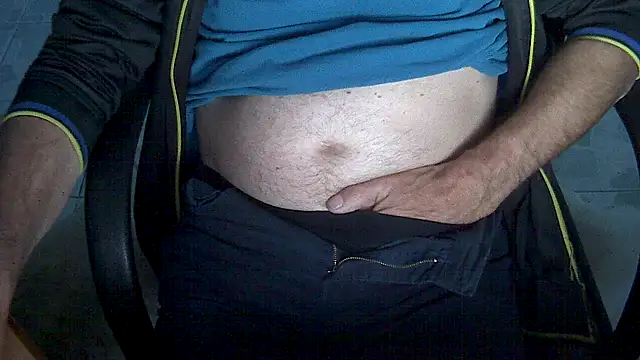 velikifant7 online show from April 22, 4:19 am