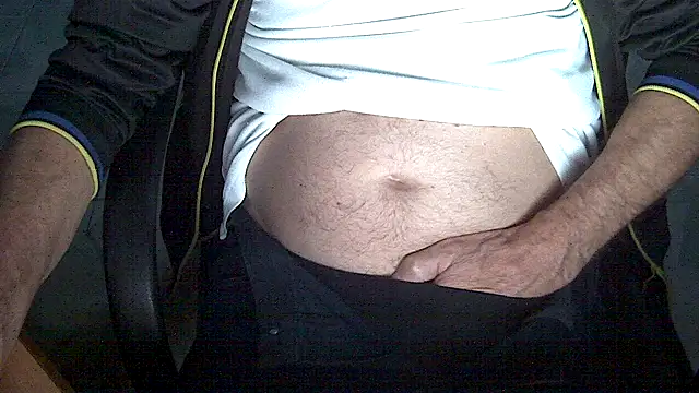 velikifant7 online show from March 7, 5:27 am