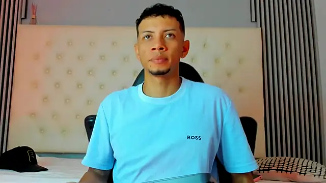 DustinandJordan online show from March 8, 2:04 am