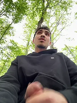 amo660 online show from April 21, 2:56 pm