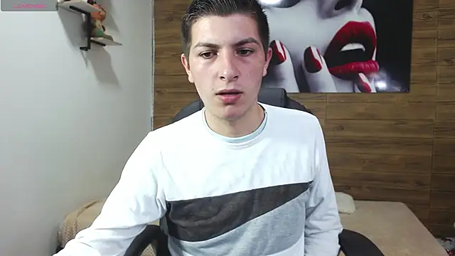 Snapshot of taner_king chatting on October 19, 2:49 am taner king online show from October 19, 2:49 am