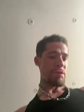 Bigdickpinnky online show from June 17, 11:12 am