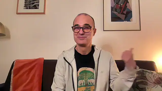 Milkywaymen online show from November 24, 4:30 pm