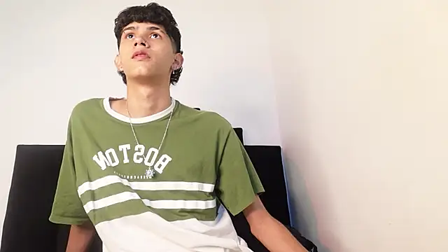 alexmark  online show from November 26, 7:50 pm