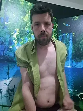 welcome-to-the-jungle online show from May 7, 8:53 pm