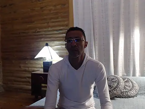 Asher Bram1 online show from March 11, 1:23 am