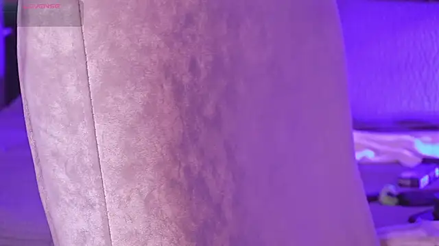 LiamDeep online show from April 23, 8:22 pm