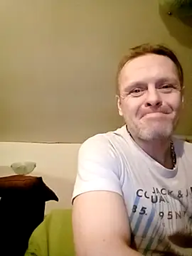 Snapshot of Kuba_Gd chatting on January 10, 1:09 pm Kuba Gd online show from January 10, 1:09 pm