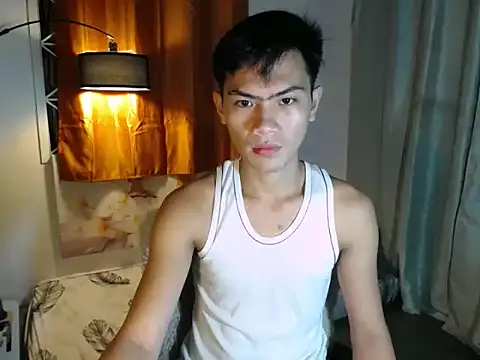 alex cummer online show from April 4, 9:50 am