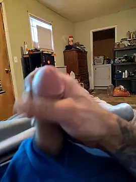 Wolfyking95 online show from September 12, 12:21 am