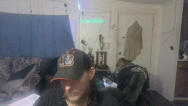 Poundtown1226 online show from January 7, 5:12 am