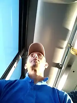 JuanD vero online show from October 15, 3:30 pm