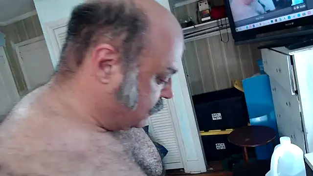 bullmusclejoe online show from April 21, 2:51 am