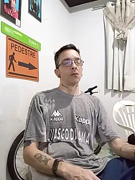 dinho carioca online show from November 4, 3:35 pm