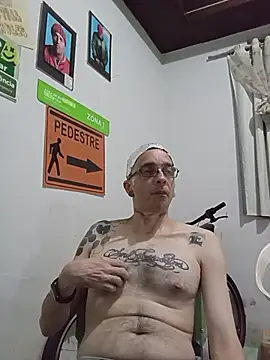 dinho carioca online show from January 10, 12:49 am