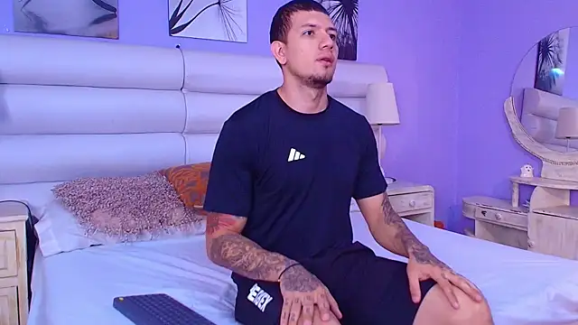 Dante Flamee online show from April 21, 1:50 pm