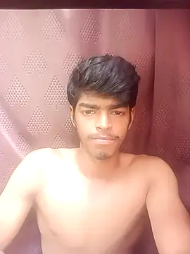 Snapshot of monster_33 chatting on September 13, 6:47 am monster 33 online show from September 13, 6:47 am