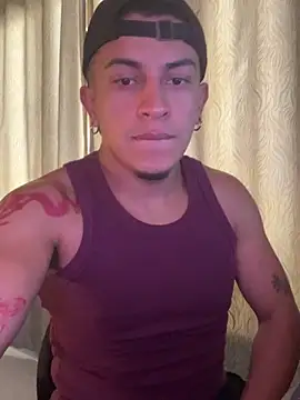 thomas 016 online show from September 15, 3:13 pm