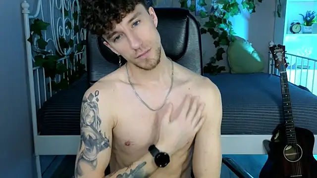 mark caron online show from November 26, 8:45 pm