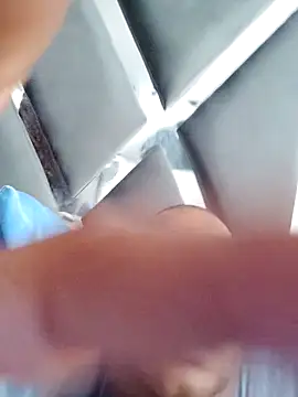 Perropa online show from April 2, 3:09 pm