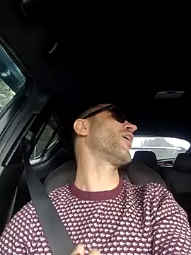 siadxh online show from December 20, 12:45 pm