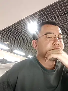 nnnnnan9527 online show from April 17, 8:39 am