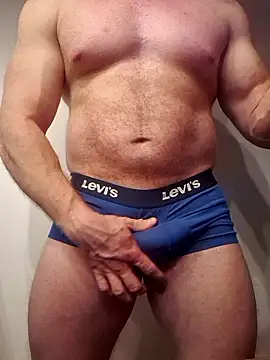 AlphaGymMale online show from January 7, 11:21 pm