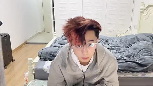 STxuguanhan online show from November 10, 9:47 am