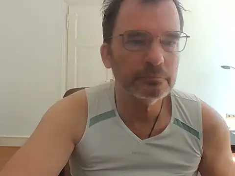 stallionrider88 online show from May 1, 9:56 am