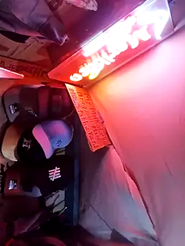 Jeremycle online show from November 10, 4:34 pm