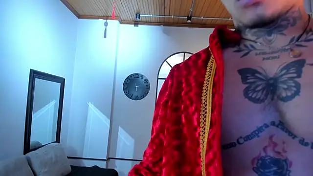 Snapshot of MrJustin_ chatting on October 1, 9:41 pm MrJustin online show from October 1, 9:41 pm