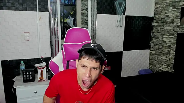 Snapshot of Scott_Foster chatting on September 23, 12:15 pm Scott Foster online show from September 23, 12:15 pm