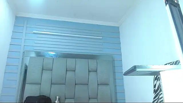 Snapshot of Valentin_Gray chatting on September 18, 12:51 pm Valentin Gray online show from September 18, 12:51 pm