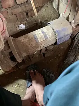 uniquesexyboy5689 online show from February 15, 6:41 am