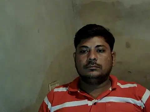 Snapshot of Ajmersingh335512 chatting on October 3, 3:39 pm Ajmersingh335512 online show from October 3, 3:39 pm