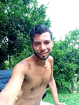 AlphaAlterX online show from October 16, 2:25 pm