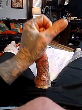 MRTATTWO online show from October 31, 10:57 pm