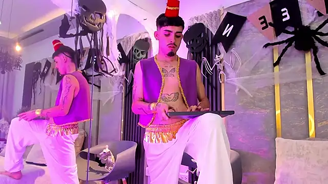 NikoStone  online show from October 31, 5:20 am