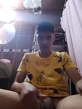 Snapshot of aispuro8505 chatting on September 20, 7:19 am aispuro8505 online show from September 20, 7:19 am