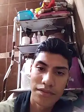 Snapshot of aispuro8505 chatting on October 14, 7:59 am aispuro8505 online show from October 14, 7:59 am