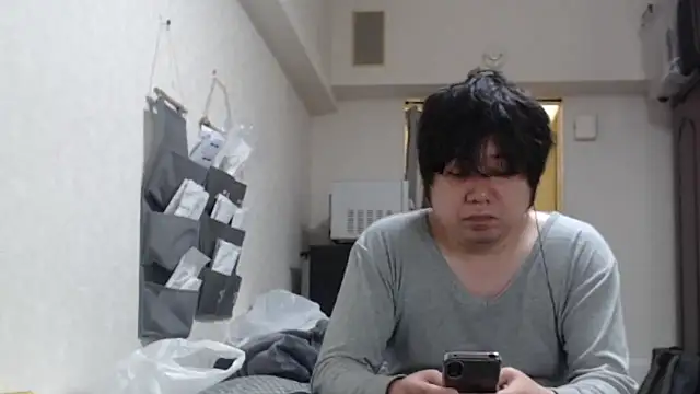 raterate555 online show from April 19, 3:17 am