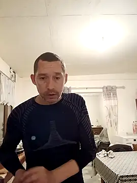 Snapshot of frederic198 chatting on October 19, 7:06 pm frederic198 online show from October 19, 7:06 pm